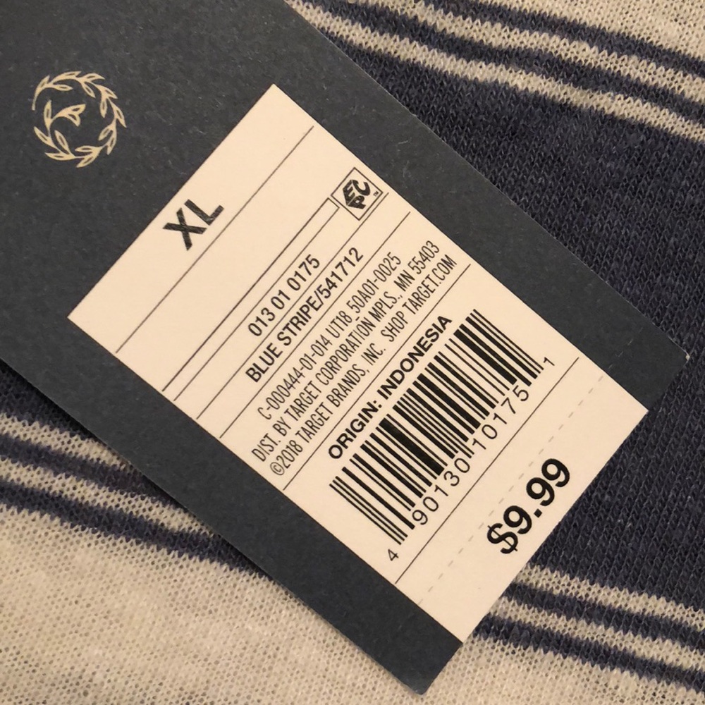 Top - Picture 3 of 3